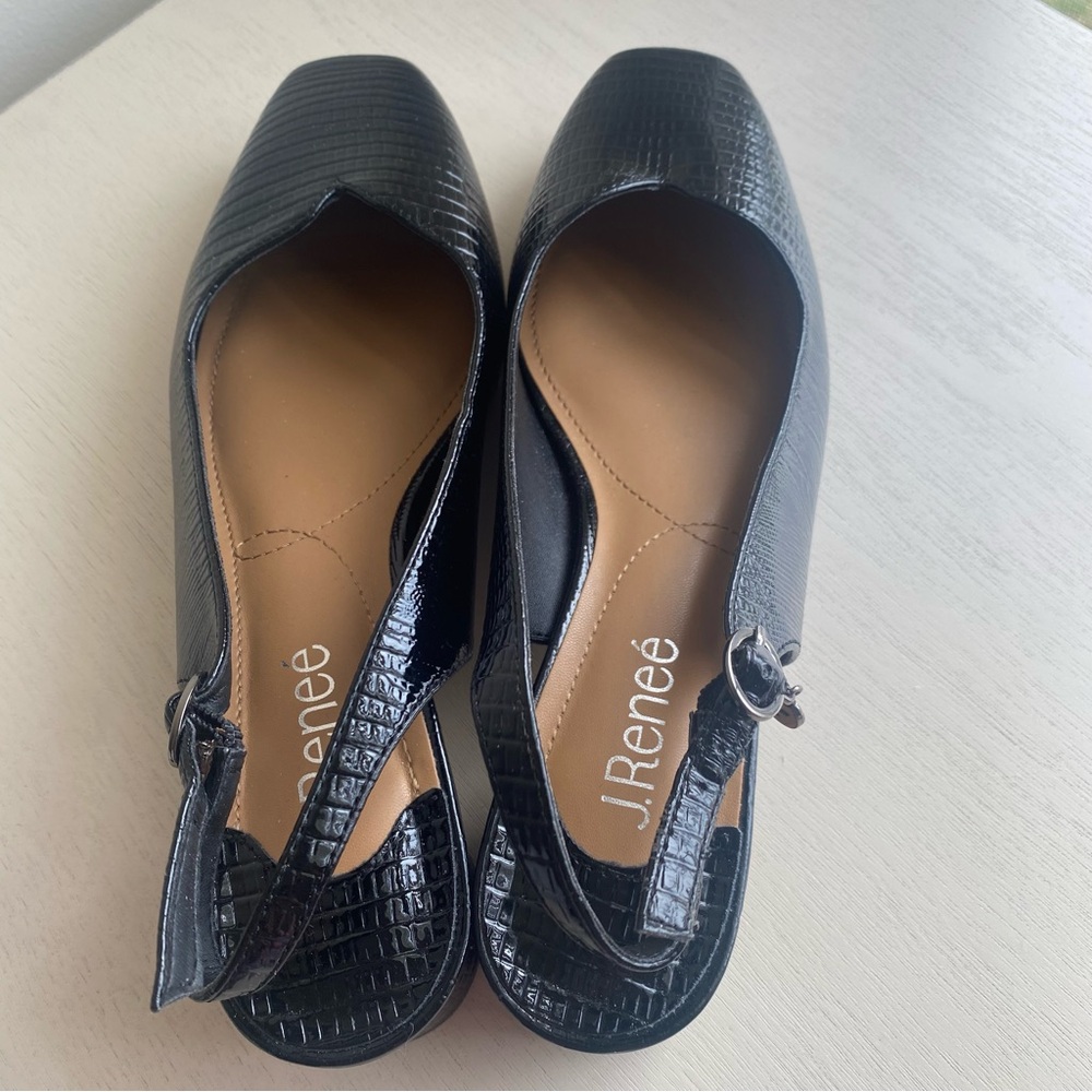 J. Renee Patent Croc Embossed Slingback Shoe in Black, size 8.5M - Picture 3 of 12